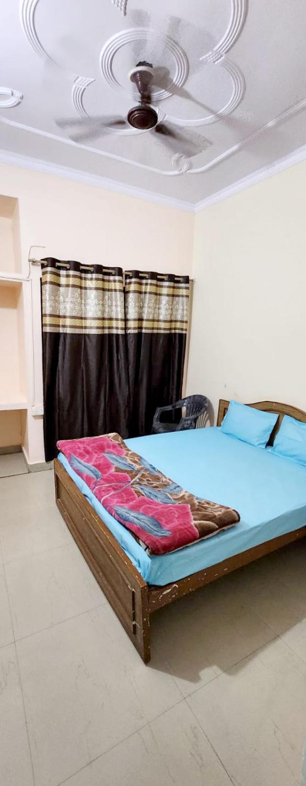 Shankar Hotel 3*